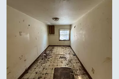 2051 Battle Creek Road, Charlotte, MI 48813 - Photo 10