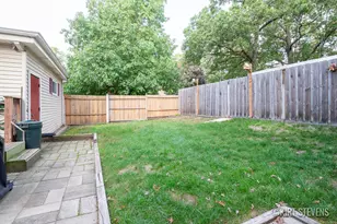 1045 40th St SW, Wyoming, MI 49509 - Photo 28