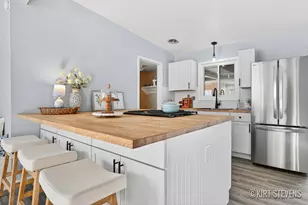 1045 40th St SW, Wyoming, MI 49509 - Photo 6