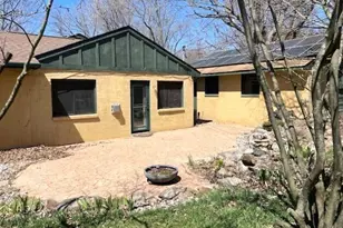 3079 Pittsview Dr, Ann Arbor, MI 48108 - Photo 2