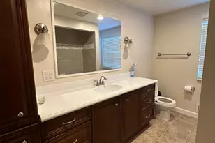 2184 Cumberland Dr, Troy, MI 48085 - Photo 22