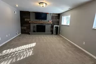 2184 Cumberland Dr, Troy, MI 48085 - Photo 32