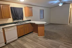 4131 York Ln, Jackson, MI 49201 - Photo 6