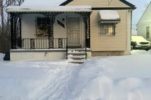 17432 Mackay St, Hamtramck, MI 48212 - Photo 1