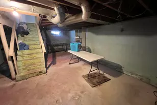 422 Paw Paw Ave, Watervliet, MI 49098 - Photo 16