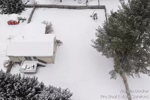 12411 14 Mile Rd NE, Greenville, MI 48838 - Photo 28