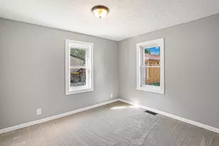 4662 Tolland Ave, Holt, MI 48842 - Photo 12