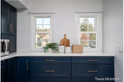 2053 Paris Avenue SE, Grand Rapids, MI 49505 - Photo 12