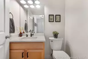 3686 Oxford, Hudsonville, MI 49426 - Photo 24