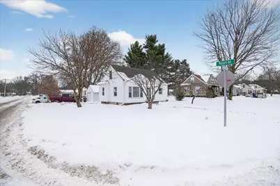 2318 Westminster Boulevard, Jackson, MI 49202 - Photo 2