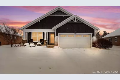 7520 Hometown Court SE #10, Caledonia, MI 49316 - Photo 2