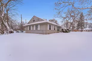 2310 Pinecrest Ave, Ann Arbor, MI 48104 - Photo 6