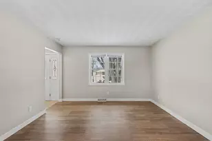 8232 Gull Manor, Richland, MI 49083 - Photo 4