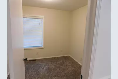 1872 Burton Road, Muskegon, MI 49442 - Photo 12