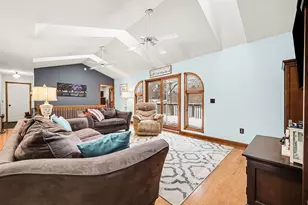 425 E Sternberg Rd, Norton Shores, MI 49441 - Photo 4