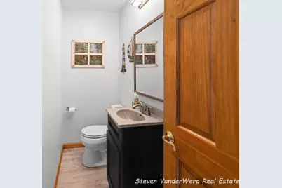 15991 Croswell Street, West Olive, MI 49460 - Photo 10