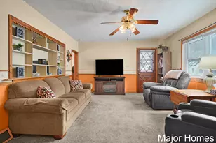 629 Harlan Ave NE, Grand Rapids, MI 49503 - Photo 16