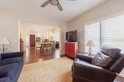 318 Superior Street, South Haven, MI 49090 - Photo 6