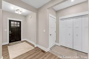 14429 Windway Dr, Grand Haven, MI 49417 - Photo 6