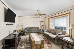 535 S Hubbard St, Westland, MI 48186 - Photo 4
