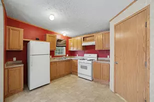 9912 S Mission Rd, Shepherd, MI 48883 - Photo 2