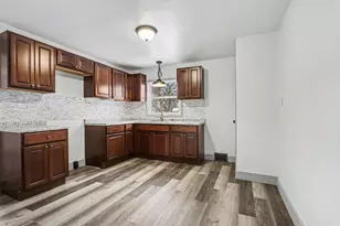 202 N Centerville Rd, Sturgis, MI 49091 - Photo 4