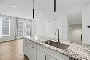 2824 Ridington Rd, Ann Arbor, MI 48105 - Photo 6