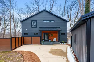 130 Singer Lake Trl, Baroda, MI 49101 - Photo 1