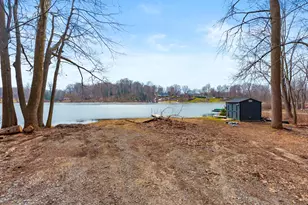 130 Singer Lake Trl, Baroda, MI 49101 - Photo 40