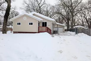 2943 Austin St, Norton Shores, MI 49444 - Photo 2