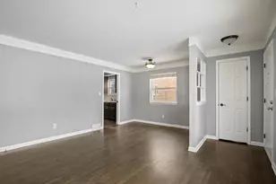 27576 MacKenzie Dr, Westland, MI 48185 - Photo 6