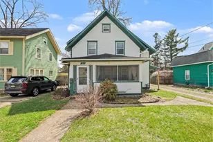 709 Griswold St, Jackson, MI 49203 - Photo 1