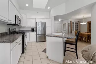 2411 Lake Ave, Muskegon, MI 49445 - Photo 12