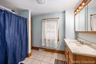 346 E Washington St, Ionia, MI 48846 - Photo 20