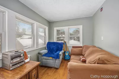 346 E Washington Street, Ionia, MI 48846 - Photo 18
