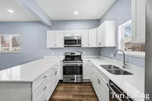 305 W Congress St, Greenville, MI 48838 - Photo 2