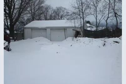 612 N Crystal Avenue, Benton Harbor, MI 49022 - Photo 4