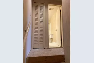 5065 Crooks #49, Royal Oak, MI 48073 - Photo 8