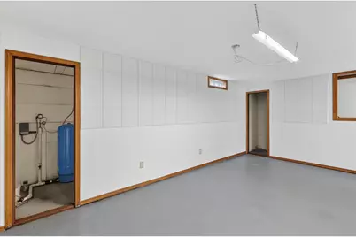 8949 Stadium Drive, Kalamazoo, MI 49009 - Photo 36