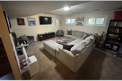 4690 Stauffer Avenue SE, Grand Rapids, MI 49508 - Photo 10