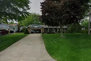 2111 Timberlane Dr, Jenison, MI 49428 - Photo 2