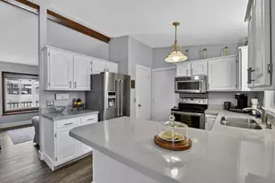 5875 Brookfarm Dr SE, Grand Rapids, MI 49508 - Photo 12