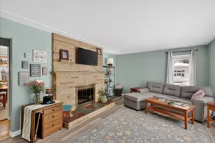 250 S 22nd St, Battle Creek, MI 49015 - Photo 4