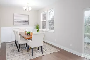 1924 Percy Ln, Highland, MI 48357 - Photo 10