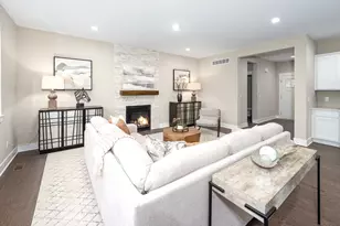 1924 Percy Ln, Highland, MI 48357 - Photo 4