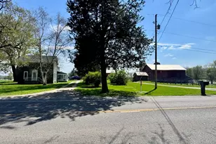 1224 102nd Ave, Plainwell, MI 49080 - Photo 2
