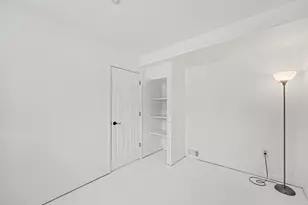 24213 Broadview St, Farmington, MI 48336 - Photo 32