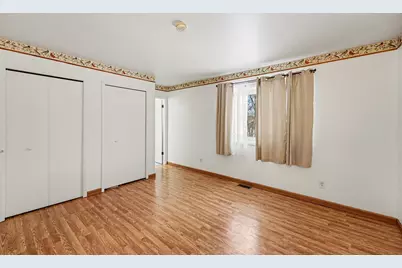 24213 Broadview Street, Farmington Hills, MI 48336 - Photo 18