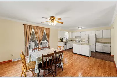 24213 Broadview Street, Farmington, MI 48336 - Photo 12