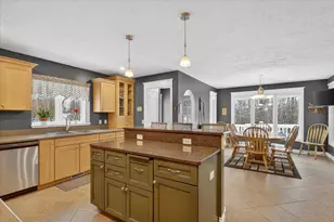 15284 Alister MacKenzie Ave, Augusta, MI 49012 - Photo 10